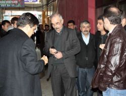 Polis Bdp Binasında Arama Yapıyor