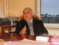 "Demokrasi Adına Çok Ümitliyim"