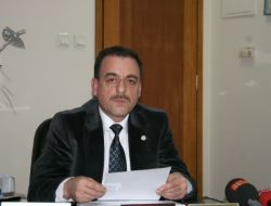 Belgesiz İşçi Çalıştıran Müteahhit Ruhsat Alamayacak