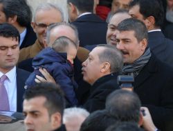 Başbakan Erdoğan'ın Çocuk Sevgisi