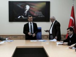 Sgk Hakkari İl Müdürü Özdemir Muhtarları Bilgilendirdi