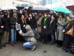 Bdp’lilerden Kck Protestosu