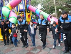 Sevgi Çiçekleri Kozan’da Gönüllerince Eğlendi