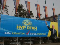 Kazakistan Çok Partili Hayatla Tanıştı