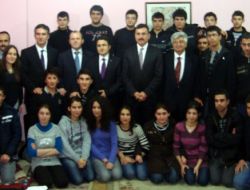 Vali Turhan: Birlik Beraberliğin En Büyük İlacı Eğitimdir