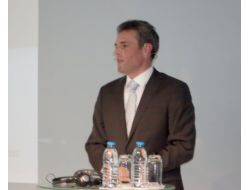 Mercedes, 2012'de Aksaray Fabrikasına Odaklanacak