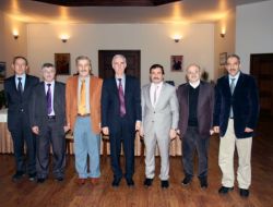 Öğretim Üyeleri, Rektör Karaaslan'ı Ziyaret Etti