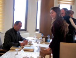 Fındık Tüccarıydı, İkinci Kitabını Yazdı