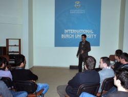 Üniversitelerin Tanıtıldığı Dershane Öğrencilerinin Ufku Açılıyor