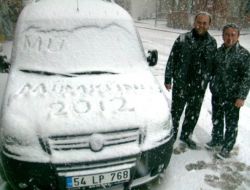 Mümkünlü Beyaza Büründü