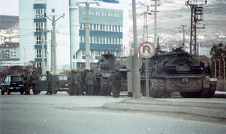 Darbenin yolu 'Kudüs'ten geçiyor