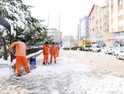 Pursaklar'da Kış Sorunsuz Geçiyor