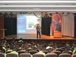 Özel Feza, Öğrencilerini Güvenli İnternet Hakkında Bilgilendirdi