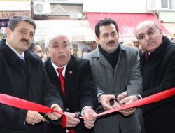 İlköğretim Öğrencilerinin Ebru Sergisi Törenle Açıldı