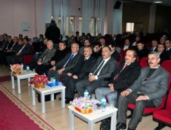 İstanbul Üniversitesi İlahiyat Fakültesi Dekanı Prof. Dr. Şinasi Gündüz