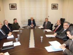 Vali Harput, Kriz Merkezi İle Karla Mücadeleyi Masaya Yatırdı