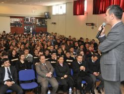 Başkan’dan Gençlere Girişimcilik Dersi