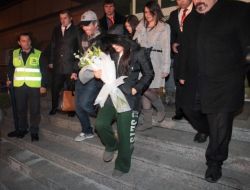 Megan Fox Türkiye’ye Dublörüyle Geldi!