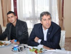 Ak Parti, Basınla Kahvaltıda Buluştu