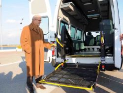 Engelliler Park Ve Bahçelere Özel Servisle Götürülecek