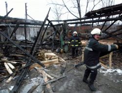 Sapanca'da Kereste Atölyesi Yandı