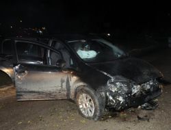 Edirne’de Takla Atan Araçta 3 Kişi Yaralandı