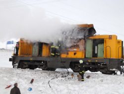 Afyon Girişinde Lokomotif Yandı