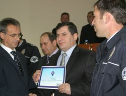 'Terörizme Karşı Önemli Yerlerin Korunması' Kursunda Sertifika Töreni