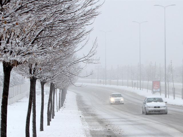 Meteroloji'den 'kuvvetli kar' uyarısı