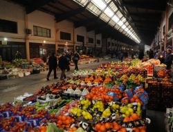 Ankaralı Domates ve Karpuzdan Vazgeçemiyor