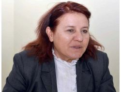 Prof. Dr. Özçelik: Kadınlar Siyasette İstenen Düzeyde Temsil Edilmiyor