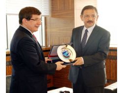 Bakan Davutoğlu: Kayseri, Küresel Anlamda Büyük Şehir Olacak