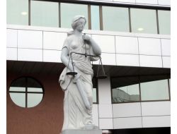 "Ukrayna'da Timoşenko’nun Tutuklanmasından Sonra Mahkemelere Güven Azaldı"