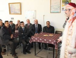 Belediye, Babaları Kahvehanelerde Eğitiyor