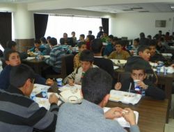 Keder Üyeleri, Yarıyıl Tatilinde De Öğrencileri Sınavlara Hazırlıyor