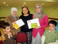 Vanlı Depremzedeler Bursa’da Okuma Yazma Öğrendi