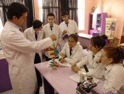 Altınbaşak Lisesi Tübitak’a 20 Proje Sunacak