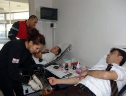 Belediye Çalışanlarından Kan Bağışı