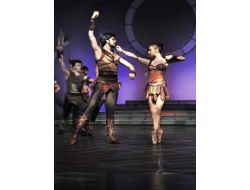 Kadın Savaşçı Amazonlar, Seyirciyle Buluşuyor