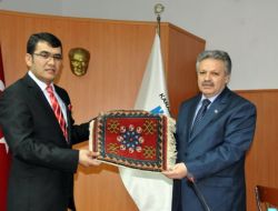 Vali Kahraman: Türkmen Kültürü Karaman’ı Şekillendiren Ruhtur