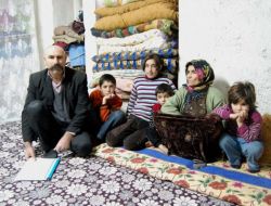 Hayatını Karartan Kazanın Davası Sürerken, Ailesinin Geçimini Sağlayamıyor