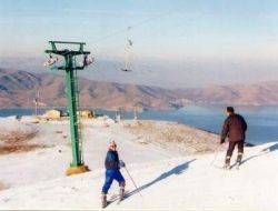 Hazarbaba Kayak Merkezi'nde Kar Kalınlığı 120 Cm