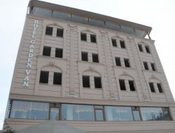 Türkiye İle Abd Arasında Krize Yol Açan Otel De Yıktırılıyor