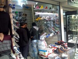 İzmir Polisinden Taklit Ürün Operasyonu