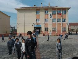 İzgaz, Öğrenciler Üşümesin Diye Borcunu Ödemeyen Okulların Gazını Açtı