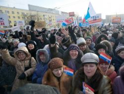 Rusya’da 15 Bin Kişi Putin’e Destek İçin Yürüdü