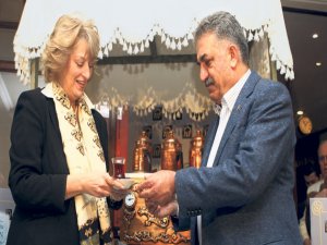 34 yılda Türk demokrasisi çağ atladı