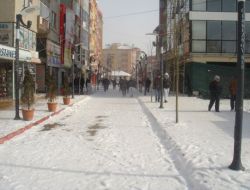 Kar Yağışı Çorlu ve Çerkezköy'de Etkili Oluyor