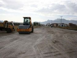Isparta Belediyesi, Asfaltsız Site Bırakmayacak