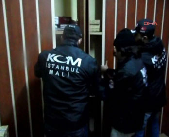 Baskın polis kamerasında..